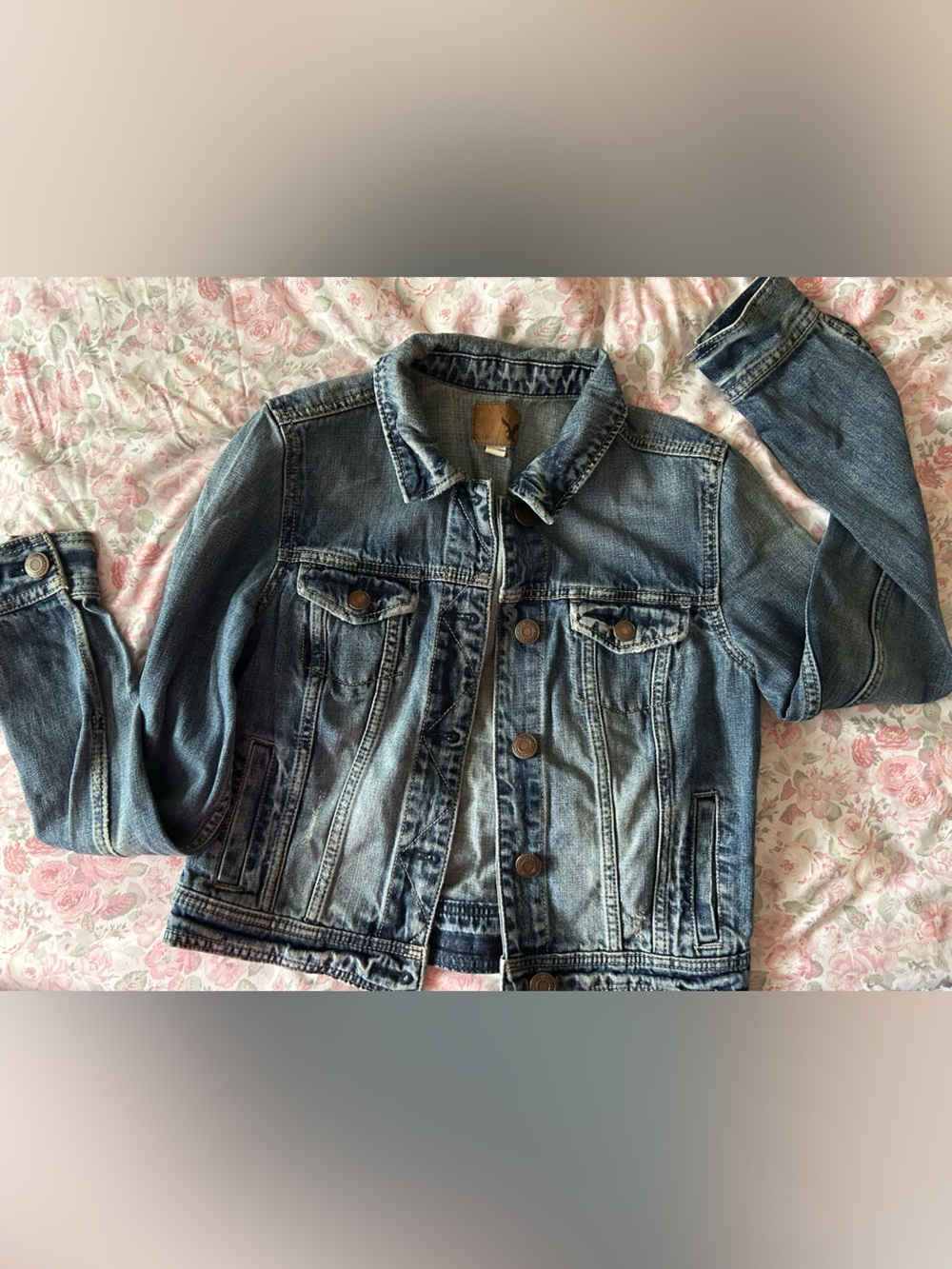 American Eagle Denim Jean Jacket